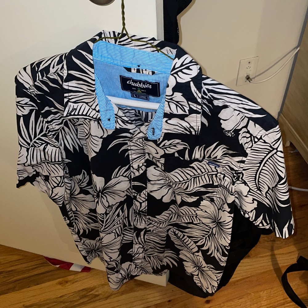 Chubbies button down